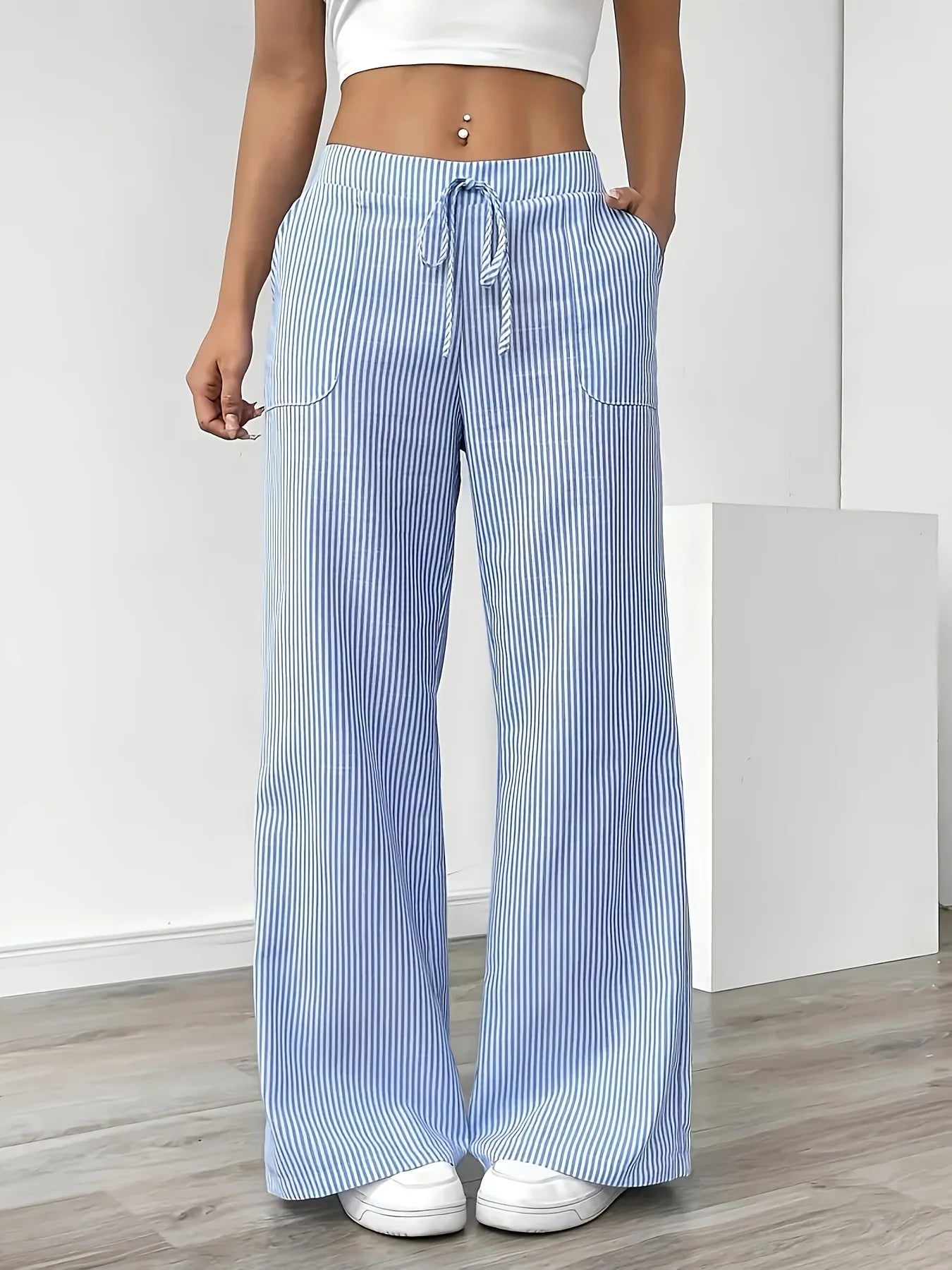 New Women's Pants, Sports Pants, Women's Fashionable and Popular Casual Striped Blue Pocket Pants